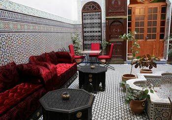 Naila & Riad 4*